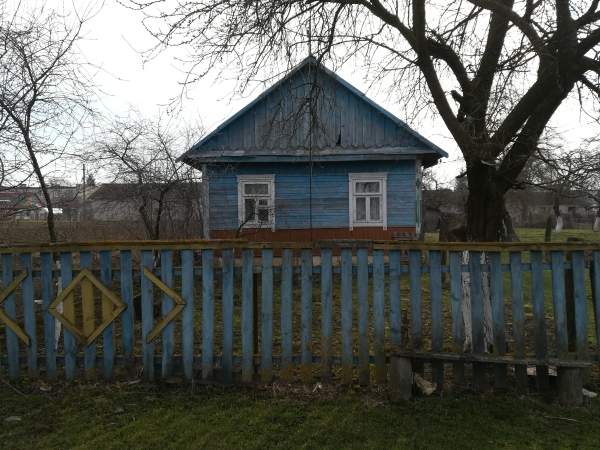 Продаётся дом в деревне Яновичи
