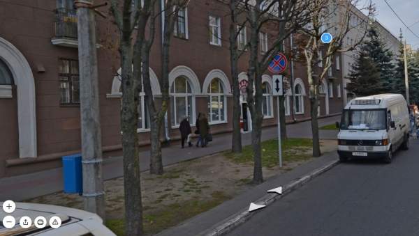 Мини магазин в очень проходном месте