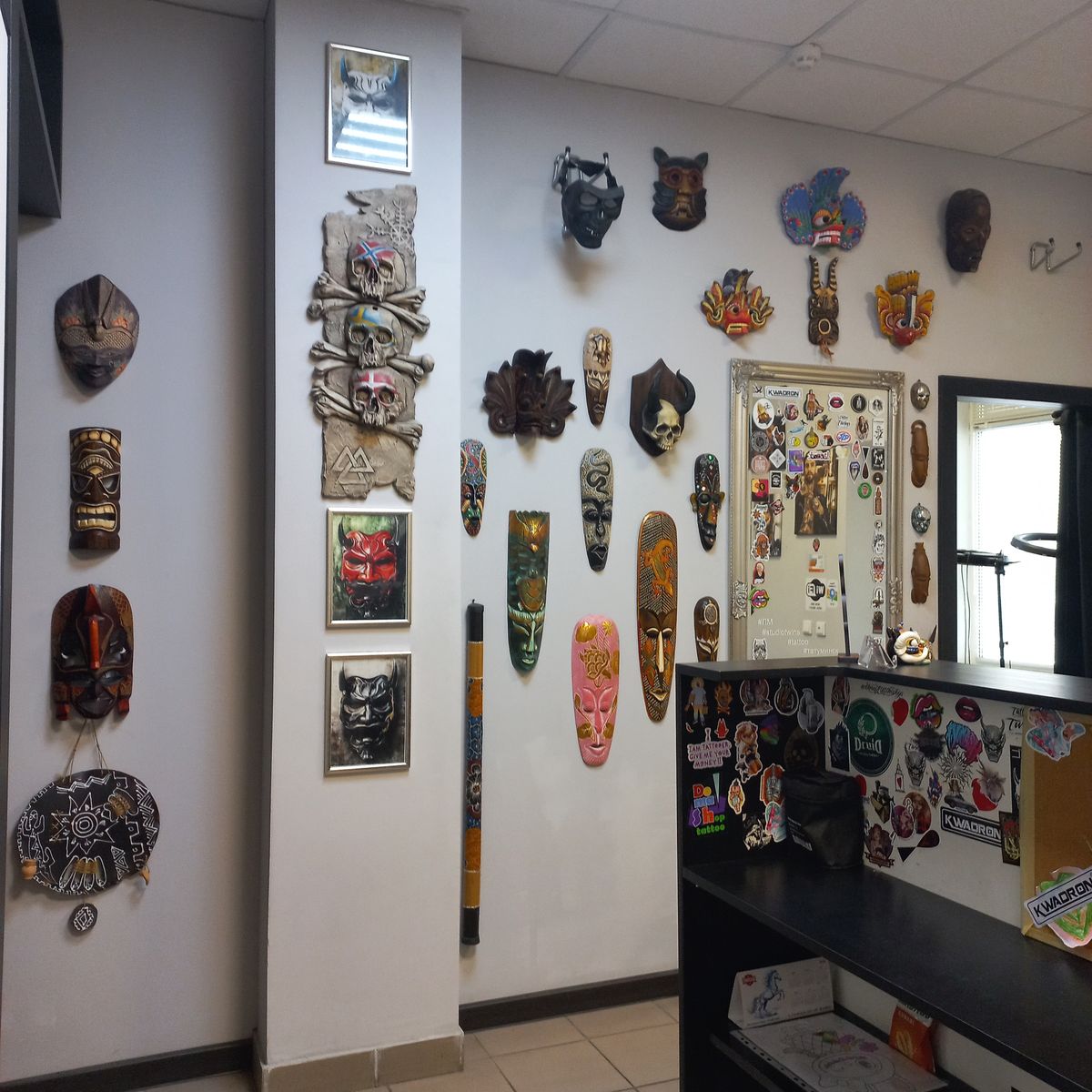 Премиальная тату-студия с барбер-зоной