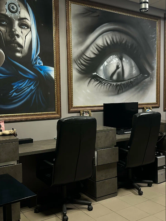 Премиальная тату-студия с барбер-зоной