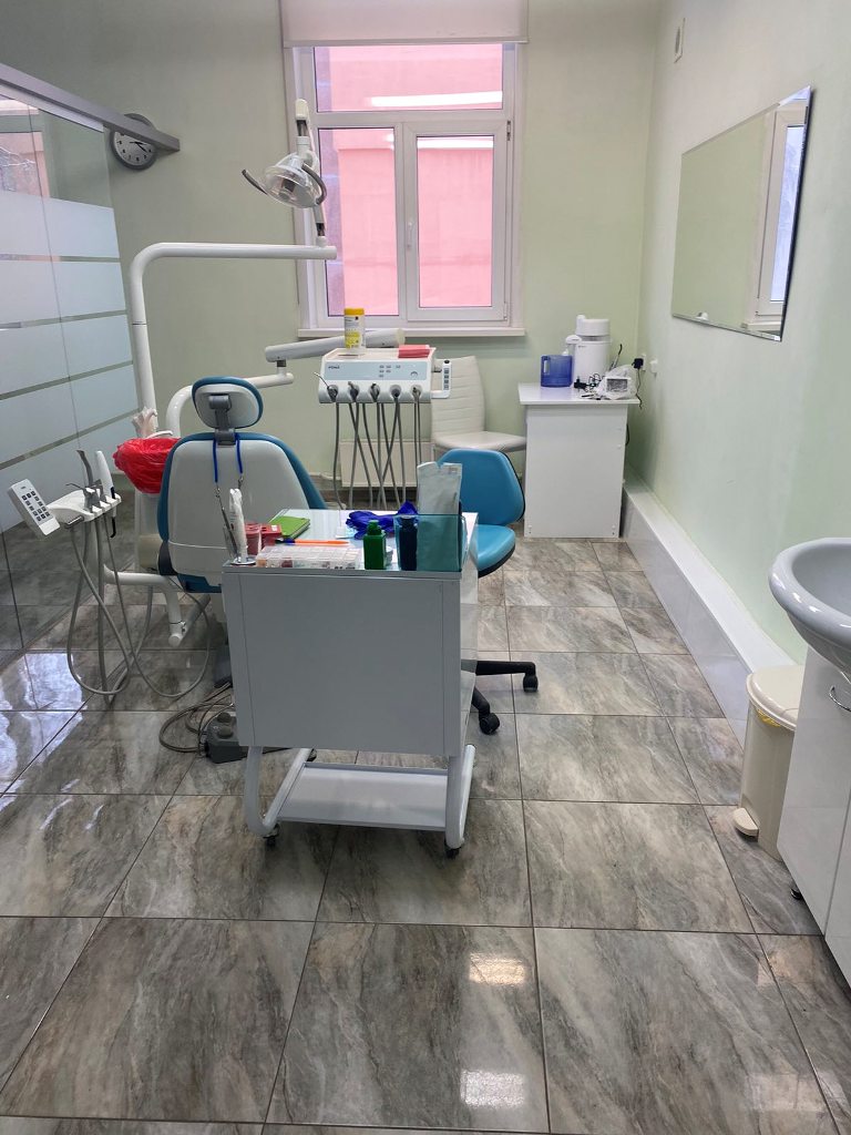 Действующая стоматология «Ливсидент» (Сухарево)