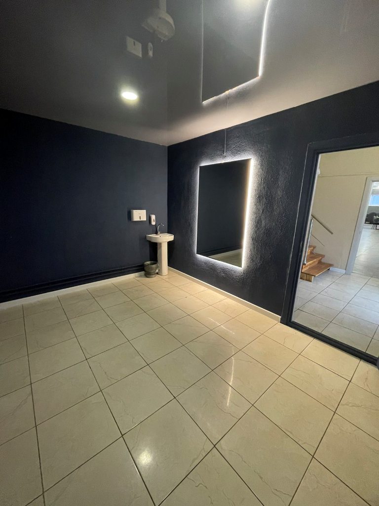 Диско-бар «Сфера» в собственности