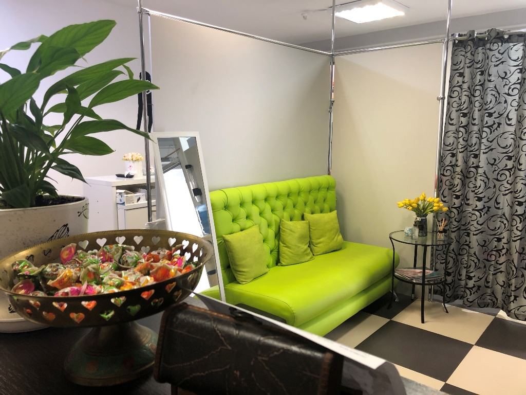 Уютная студия красоты в Копище