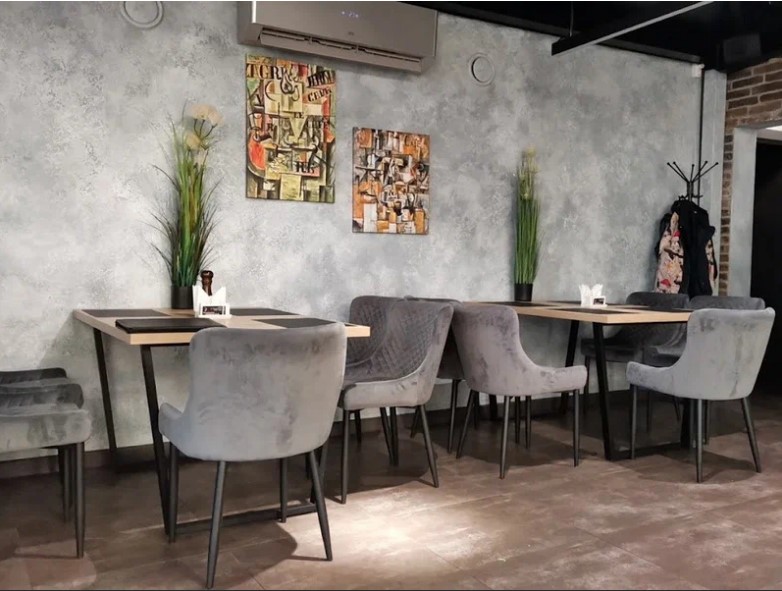 Помещение с действующим кафе «Хинкали»