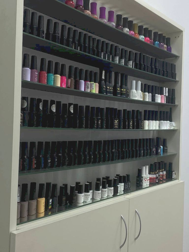 Салон красоты и пункт выдачи в одном помещении