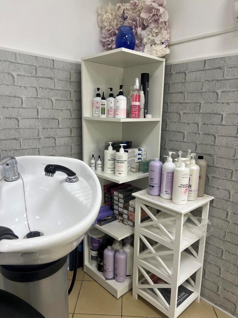 Студия красоты всего 5 минут пешком от метро