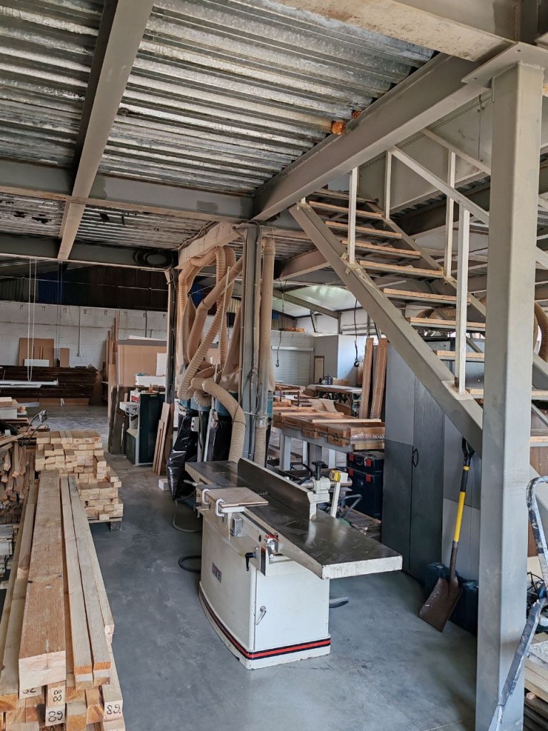 Прибыльное мебельное производство в Минске