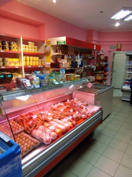 Продуктовый магазин на Максима Танка