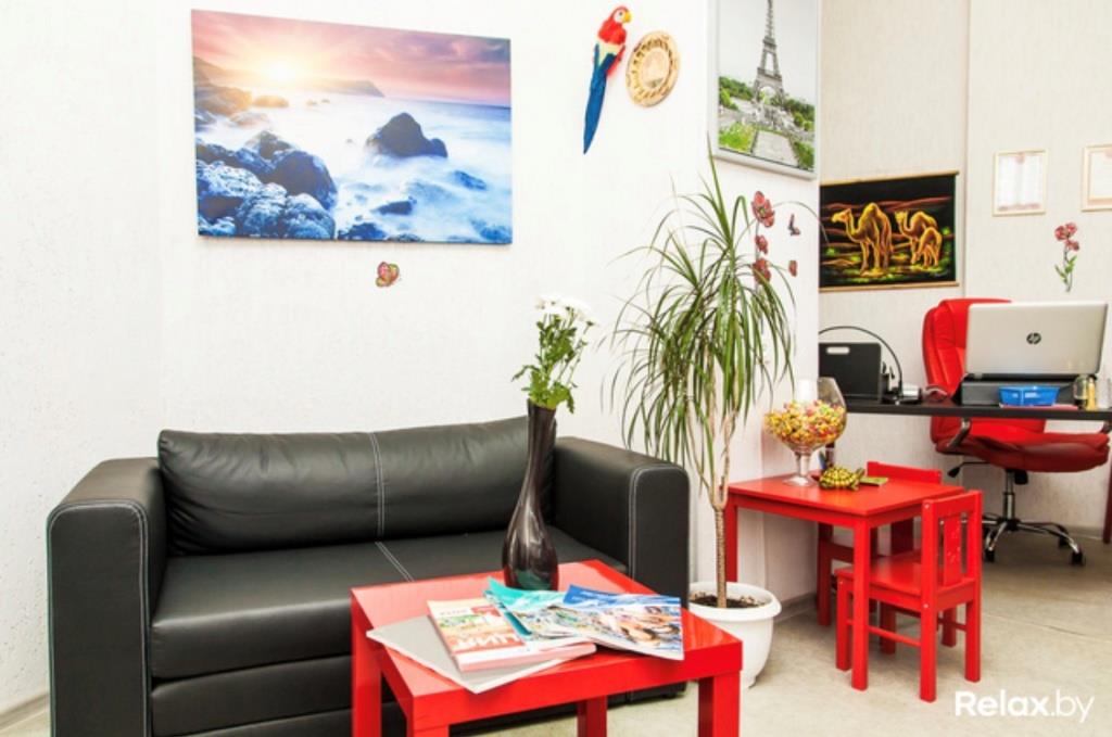 Туристическое агентство в ста метрах от метро