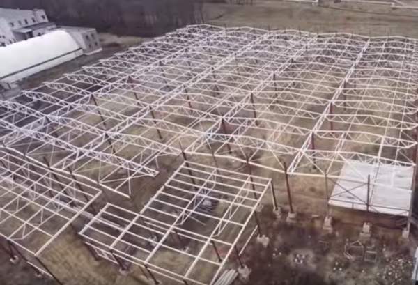 Незавершенное строительство административного центра
