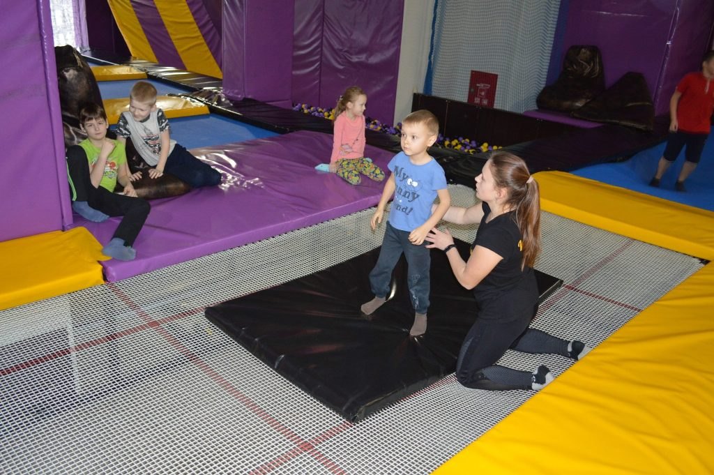 Батутная арена в ТЦ «Глобо» (ст. м. Михалово)