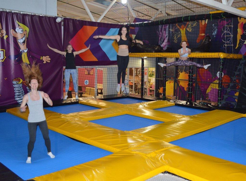 Батутная арена в ТЦ «Глобо» (ст. м. Михалово)