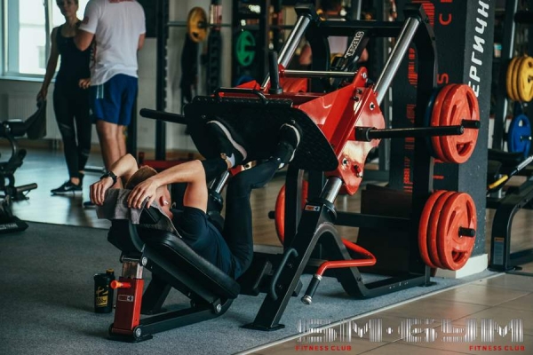 Тренажёрный зал SM-GYM