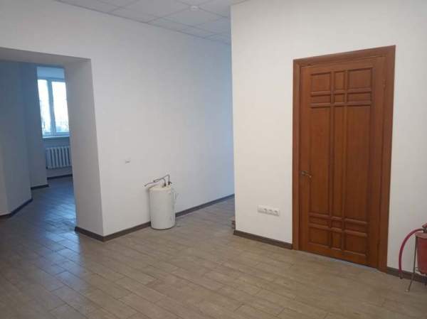 Право аренды помещения мед. назначения с фирмой