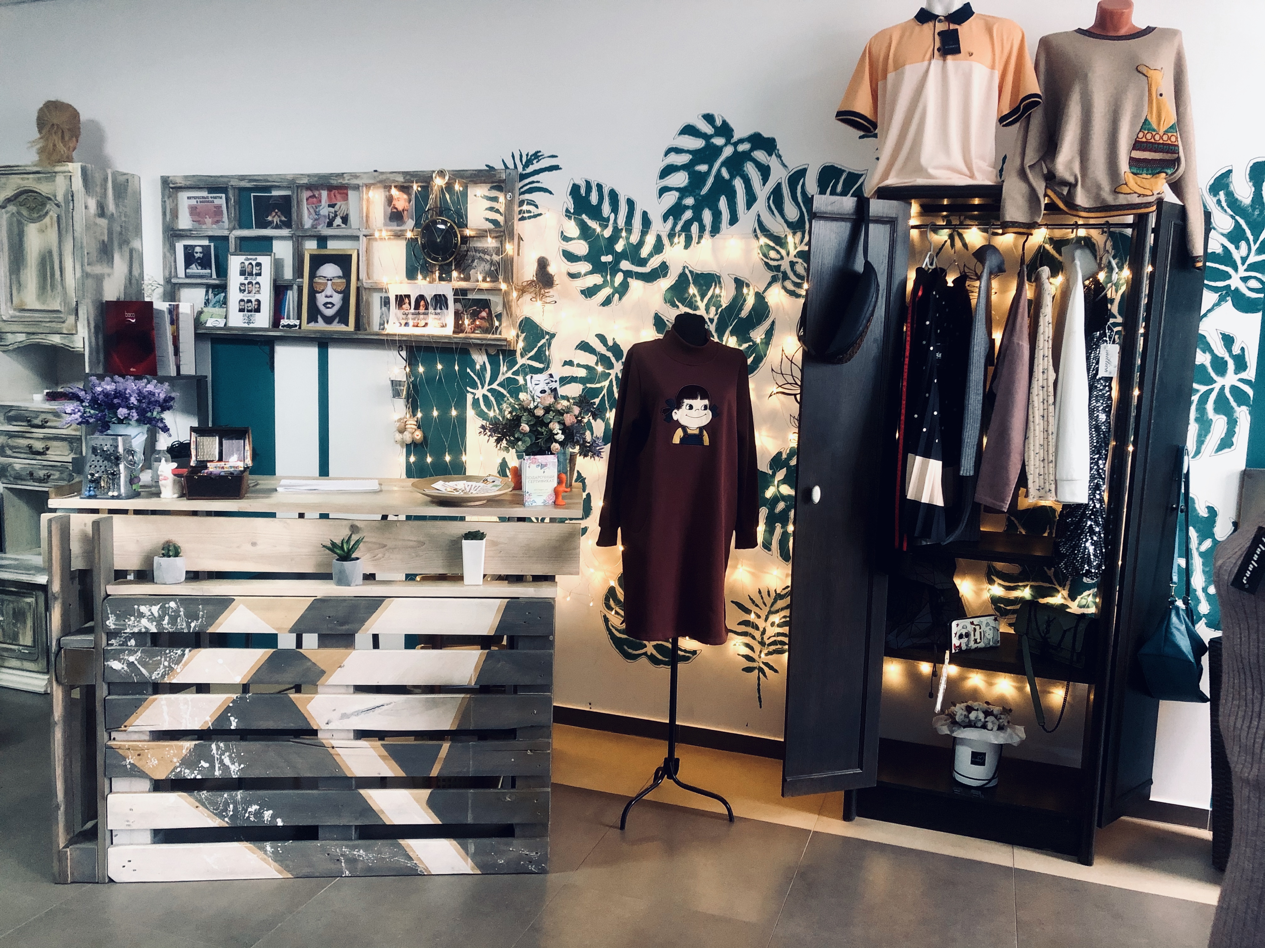 Прибыльный салон красоты с магазином одежды