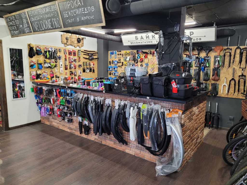 Магазин-веломастерская Байкхантер