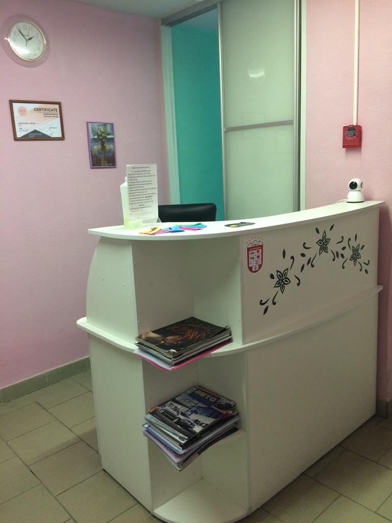 Уютная парикмахерская в районе Каменной горки