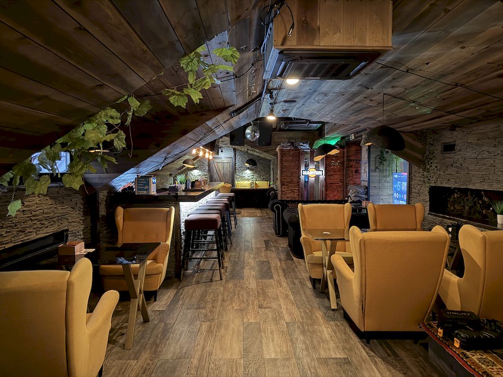 Кальян-бар с кухней на Зыбицкой