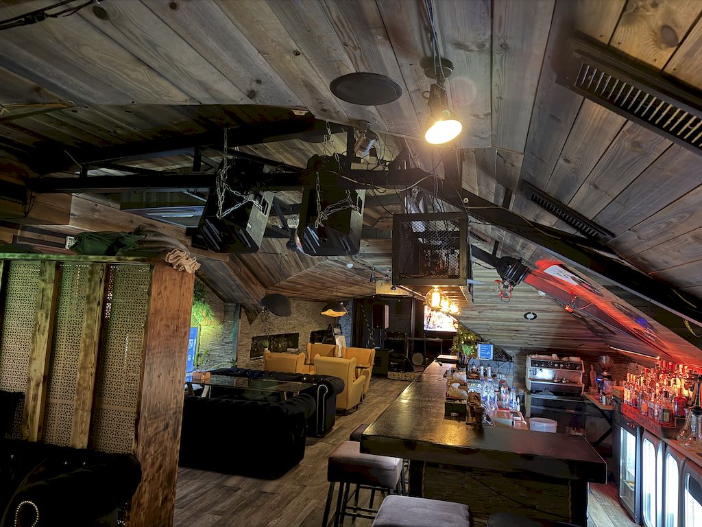 Кальян-бар с кухней на Зыбицкой