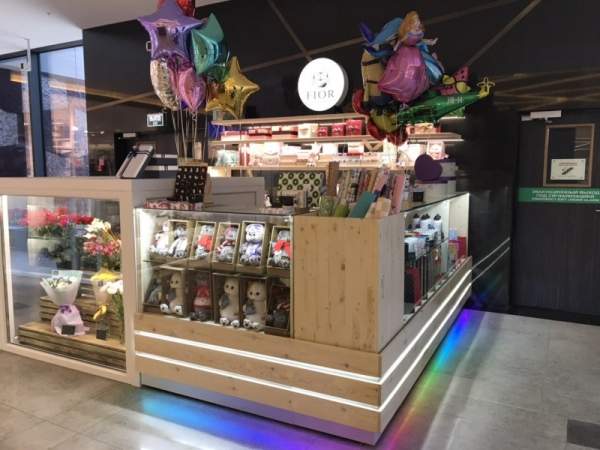 Магазин цветов и подарков в ТРЦ Galleria Minsk