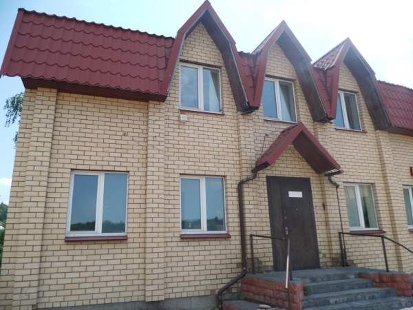 Продается привлекательное здание под аптеку, кафе, магазин.