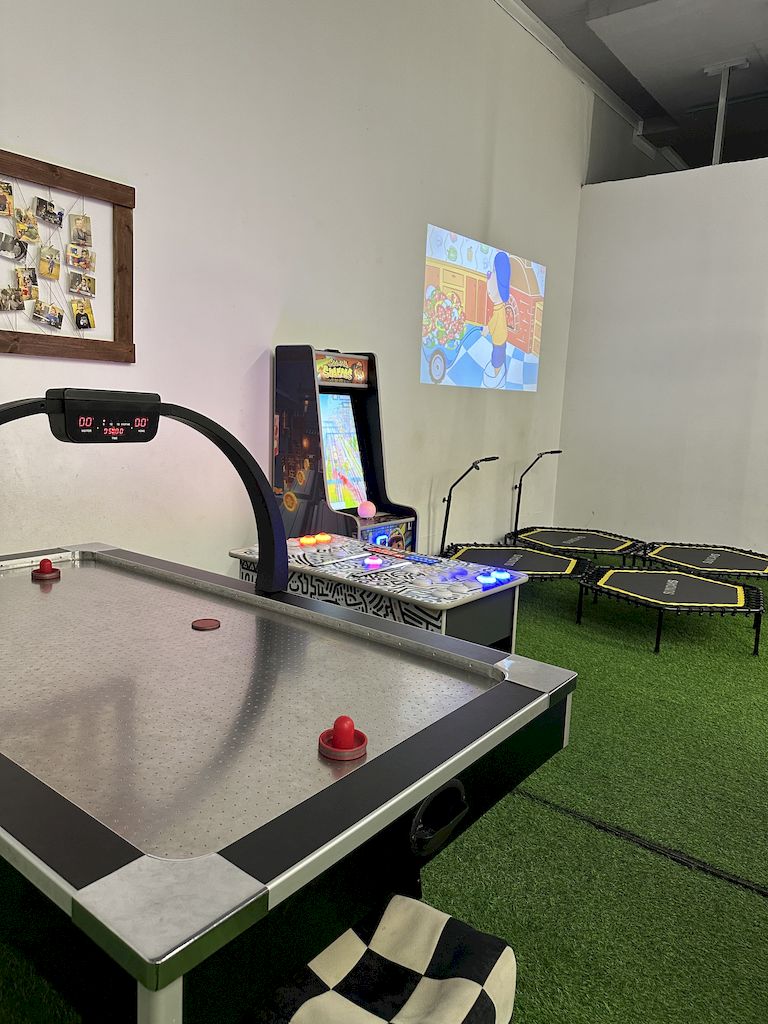 Детский развлекательный центр «МАМА Я САМ»