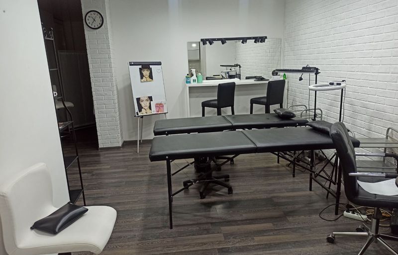 Студия красоты рядом с метро