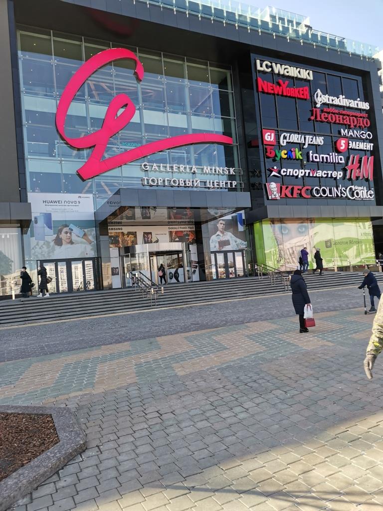 Кофейня в топовом месте - фудкорт ТРЦ Галерея