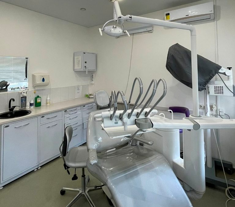 Стоматологическая клиника возле метро