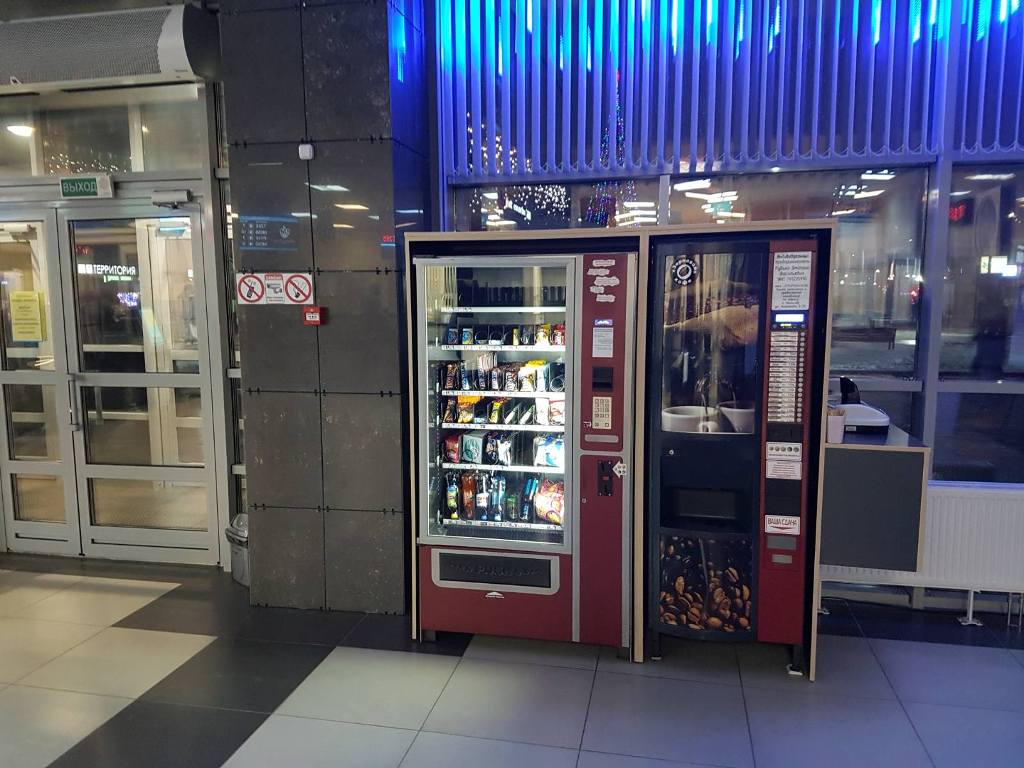 Вендинговый автомат Уникум фудбокс