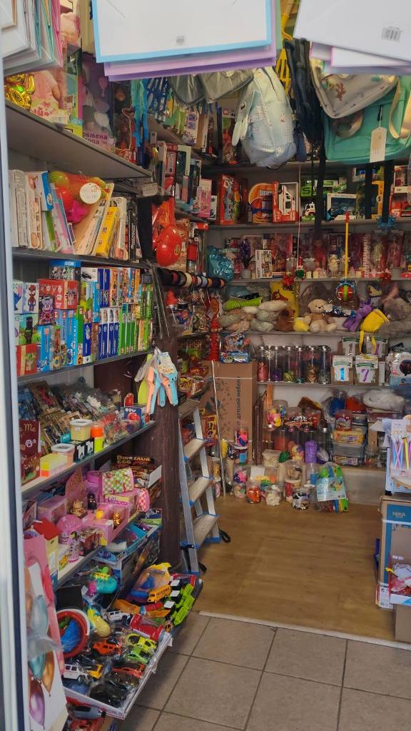 Детский магазин у метро Тракторный завод