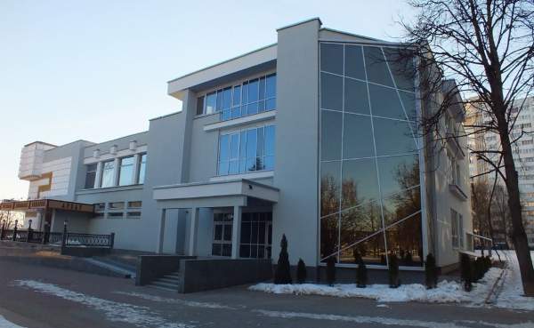 Аренда офиса метро Восток