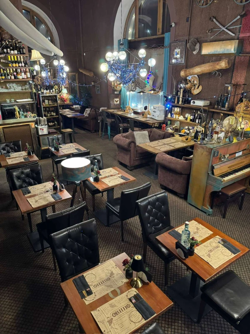 Ресторан Owino в центре Минска
