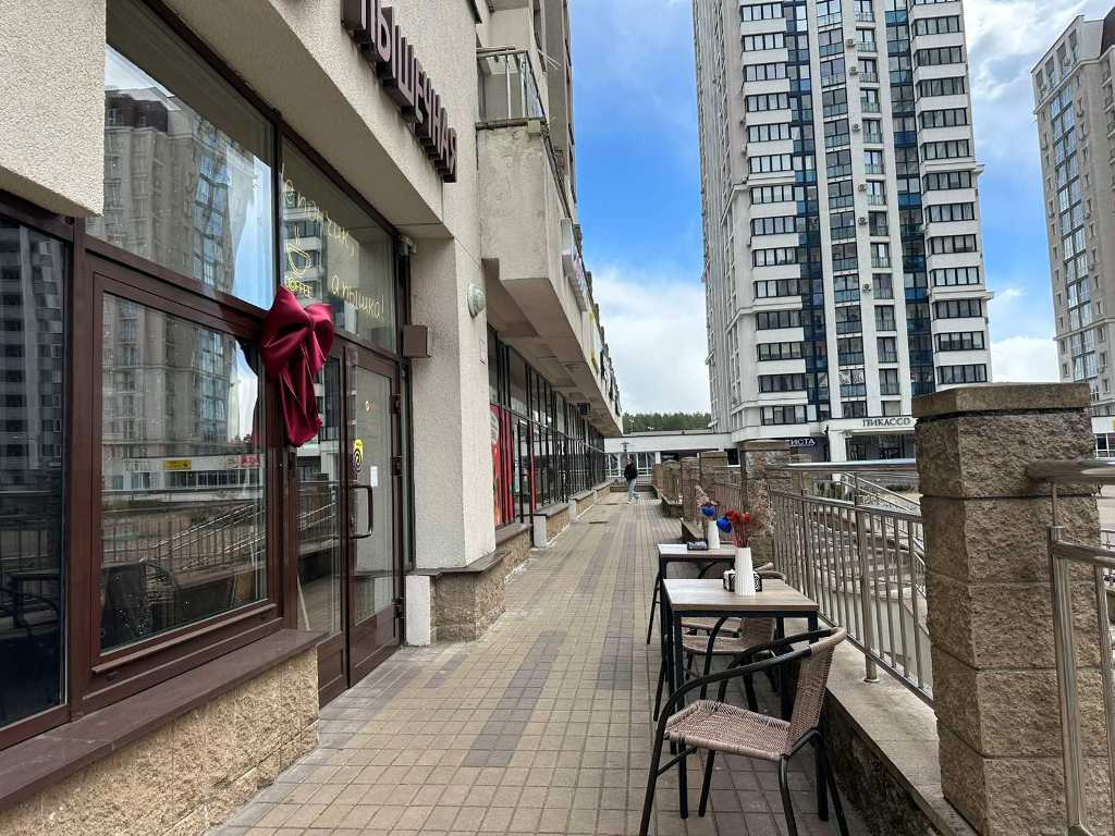 Кафе-пышечная и кофейня у метро «Восток»