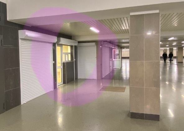 Право аренды помещения в метро