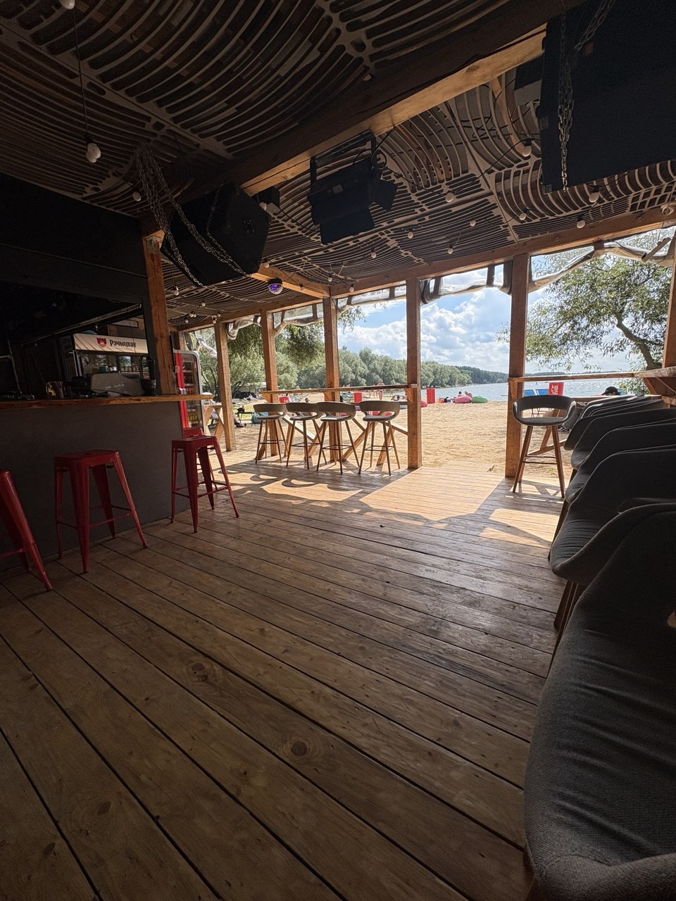 Бизнес с атмосферой и историей — пляжное кафе