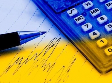 В третьем квартале 2015 года реальный ВВП Украины снизился на 7%.
