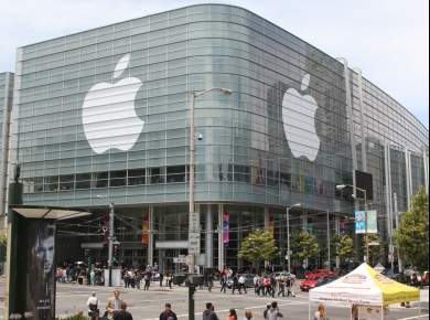 Акции Apple упали после презентации новых iPhone
